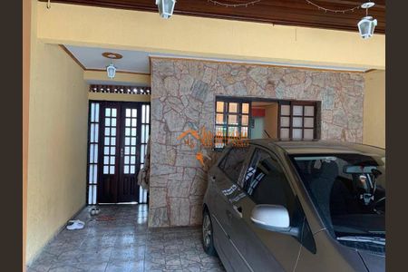 11_photo/94cef4d2e9.c696d6dfecea6f1c-ATLAS-ce3ad38d-8915-4eb9-a9b2-9cadad9b6531.jpg de casa à venda com 3 quartos, 162m² em Parque Flamengo, Guarulhos