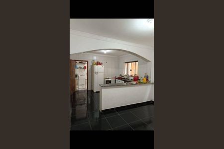 10_photo/94cef4d309.854a942a692b3e21-ATLAS-a0fd3a93-e951-415b-aa69-c9b481e4c4f3.jpg de casa à venda com 3 quartos, 226m² em Morros, Guarulhos