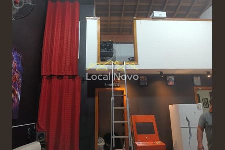 8_photo/94cef4d329.c3b9fb60c1df5c5a-ATLAS-4b93f463-c82f-45d6-9c85-2c03a46256fc.jpg de casa à venda com 3 quartos, 330m² em Parque Flamengo, Guarulhos