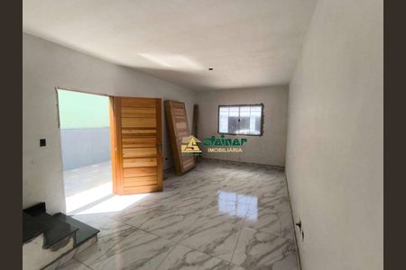 8_photo/94cef4d385.3fd668af6fc4f093-ATLAS-0bacbd5a-981b-4cb1-b84d-fe9fff03eba5.jpg de casa à venda com 3 quartos, 100m² em Morros, Guarulhos