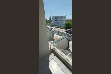 7_photo/94cef4d3b1.ceff8192393c33de-ATLAS-d104148f-2795-4e8d-accf-a51dda020218.jpg de casa à venda com 3 quartos, 100m² em Morros, Guarulhos