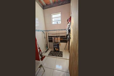 6_photo/94cef4d3bd.d7f7d5f8cc9727af-ATLAS-a254b918-0384-4044-9063-61af833b8e35.jpg de casa à venda com 3 quartos, 155m² em Parque Flamengo, Guarulhos