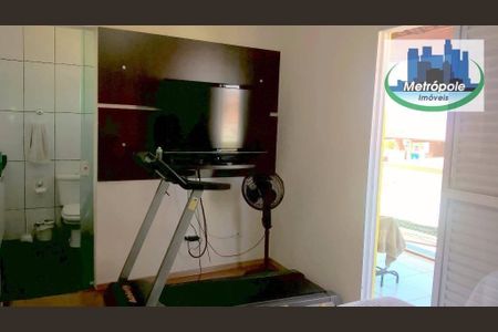 23_photo/94cef4d465.9a54faa83c3e471c-ATLAS-d745dbc6-e73c-4e0e-8d4b-432007b479ac.jpg de casa à venda com 3 quartos, 210m² em Vila Sao Joao Batista, Guarulhos