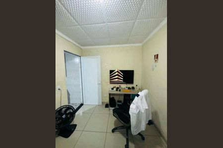 17_photo/94cef4d48d.732b7fd8aaa5f07d-ATLAS-b8b50288-564e-4a21-bec0-95c7066334d2.jpg de casa à venda com 3 quartos, 138m² em Jardim Elizabeth, Guarulhos