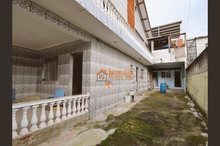 7_photo/94cef4d5bb.0abb473e952761da-ATLAS-0802e8e0-1d36-4e5c-a2d9-760474cb8e53.jpg de casa à venda com 5 quartos, 300m² em Jardim Irene, Guarulhos