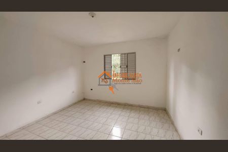 11_photo/94cef4d5bb.0abb473e952761da-ATLAS-e32cb24d-314b-4bc6-bbb9-3974730efefd.jpg de casa à venda com 5 quartos, 300m² em Jardim Irene, Guarulhos