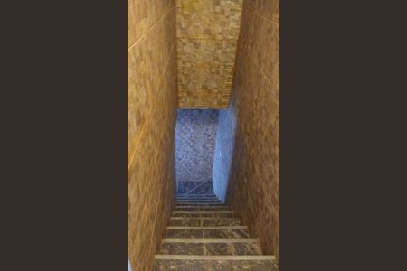 9_photo/94cef4d5ed.59b9fa3339c8dcb8-ATLAS-139d4551-4d3a-48e7-b5ce-c8ceadcb6c33.jpg de casa à venda com 5 quartos, 105m² em Jardim Vera, Guarulhos