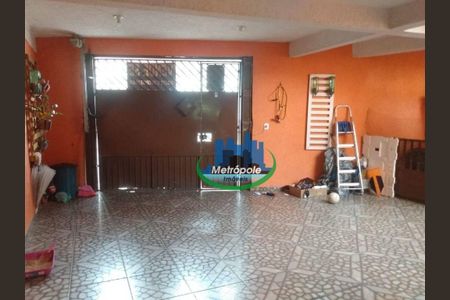 16_photo/94cef4d649.74dbc9aa7d3e0758-ATLAS-4b7f3c0b-2d60-4cb0-8de3-56d2ce7d6c5f.jpg de casa à venda com 3 quartos, 252m² em Jardim Nova Guarulhos, Guarulhos