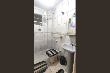 2_photo/94cef4d709.ceff8192393c33de-ATLAS-318aba49-77dc-4e57-b191-dc2fed14a2d8.jpg de casa à venda com 4 quartos, 200m² em Jardim dos Afonsos, Guarulhos