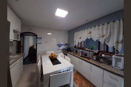 6_photo/94cef4d735.ceff8192393c33de-ATLAS-bdacec11-17a3-4dba-bdbb-10193435fd6f.jpg de casa à venda com 3 quartos, 174m² em Jardim Adriana, Guarulhos