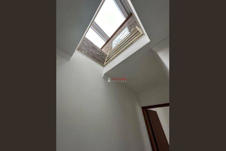 4_photo/94cef4d753.15604e16f11eddfa-ATLAS-20dd3925-c4c8-4307-b33f-4a0ea16f31bc.jpg de casa à venda com 3 quartos, 125m² em Jardim Adriana, Guarulhos