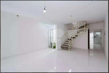 4_photo/94cef4d753.e17343cf5b702f60-ATLAS-9f5c56f5-5fb1-41d1-aa6d-19172013a162.jpg de casa à venda com 3 quartos, 128m² em Jardim Adriana, Guarulhos