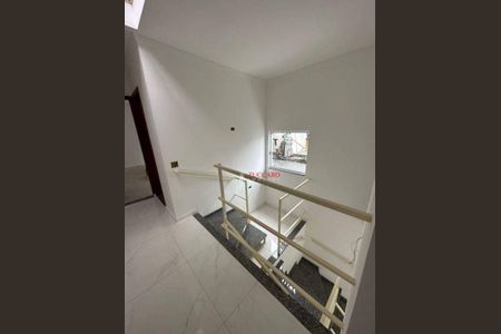 8_photo/94cef4d75b.4256f29e3dca9486-ATLAS-c2a22a20-800b-42ea-8eb3-85814490989f.jpg de casa à venda com 3 quartos, 125m² em Jardim Adriana, Guarulhos