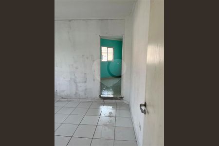 17_photo/94cef4d825.4f01e810a805cb87-ATLAS-a0e232a8-baae-41c0-8727-9ca8cd40a9fa.jpg de casa à venda com 5 quartos, 195m² em Jardim Celia, Guarulhos