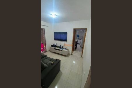 4_photo/94cef4d82f.fb2e7a60a8bfd920-ATLAS-1245d300-3bf0-4b1a-af91-036f2edab40c.jpg de casa à venda com 4 quartos, 250m² em Jardim Celia, Guarulhos