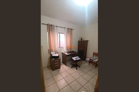 11_photo/94cef4d82f.fb2e7a60a8bfd920-ATLAS-91b039c1-6802-434d-a163-9bbdbc13fdd9.jpg de casa à venda com 4 quartos, 250m² em Jardim Celia, Guarulhos