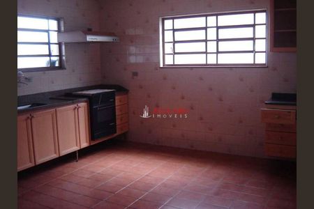 4_photo/94cef4d963.1fc59d07fa4f7006-ATLAS-5768a6a3-e0d1-4d60-aca0-7d9668e39475.jpg de casa à venda com 3 quartos, 262m² em Jardim Diogo, Guarulhos