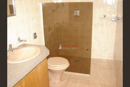 8_photo/94cef4d963.1fc59d07fa4f7006-ATLAS-b32e782b-a53a-4d20-a5be-15467f46dea5.jpg de casa à venda com 3 quartos, 262m² em Jardim Diogo, Guarulhos