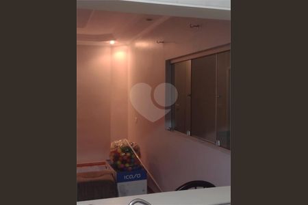 7_photo/94cef4d9d3.72dbb2e2e315c7ab-ATLAS-76f4a454-7e89-49b6-a1dd-02601b77db26.jpg de casa à venda com 3 quartos, 200m² em Jardim Celia, Guarulhos