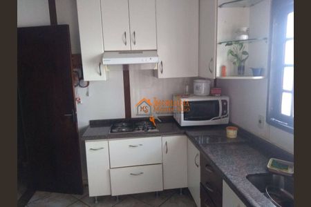 9_photo/94cef4d9f3.ceff8192393c33de-ATLAS-caa71aca-07d2-4908-9227-9e0aed2a1a29.jpg de apartamento à venda com 3 quartos, 90m² em Jardim Adriana, Guarulhos