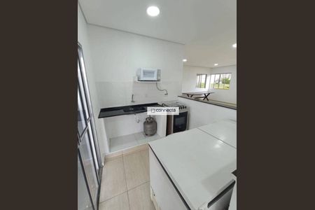 4_photo/94cef4da39.2b4381d368a6f37f-ATLAS-447cb521-c8b3-485f-bd47-e9c9127554db.jpg de apartamento à venda com 2 quartos, 48m² em Jardim Adriana, Guarulhos