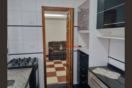 4_photo/94cef4da39.6fbd085281f5820e-ATLAS-413cc141-b5cb-40d0-88cf-1ee54c56bc6b.jpg de apartamento à venda com 2 quartos, 50m² em Jardim Adriana, Guarulhos