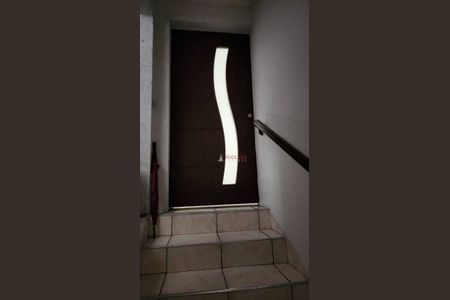 5_photo/94cef4da89.dabf6d33826e301d-ATLAS-2a820c92-c29d-4cdb-baa3-b39414bfffa7.jpg de casa à venda com 4 quartos, 240m² em Jardim Adriana, Guarulhos