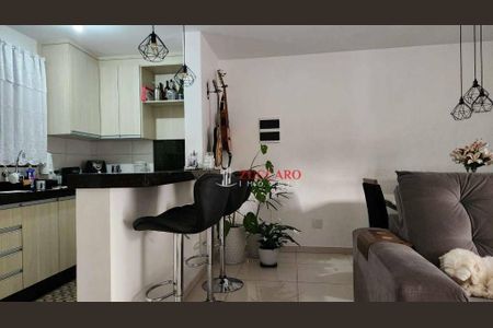 8_photo/94cef4da89.dabf6d33826e301d-ATLAS-3e38ff7f-171d-48b2-b2bc-b66b0d9a21a9.jpg de casa à venda com 4 quartos, 240m² em Jardim Adriana, Guarulhos