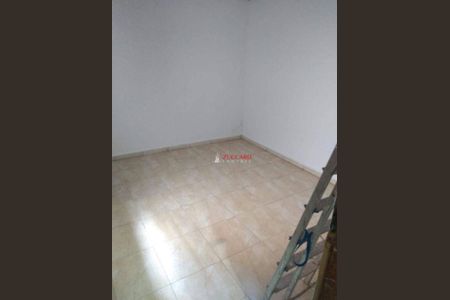 8_photo/94cef4da89.dabf6d33826e301d-ATLAS-4892ba5d-38e6-4707-b08c-d52b4ffa2dce.jpg de casa à venda com 4 quartos, 240m² em Jardim Adriana, Guarulhos