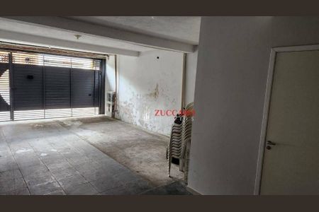 12_photo/94cef4da89.dabf6d33826e301d-ATLAS-652c09bf-d60f-4e78-937f-cfecd343d79d.jpg de casa à venda com 4 quartos, 240m² em Jardim Adriana, Guarulhos