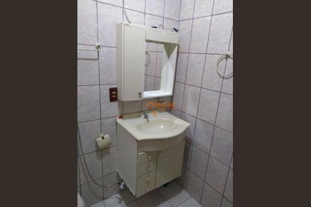 6_photo/94cef4da89.dabf6d33826e301d-ATLAS-f072d441-835f-46a6-b62a-2e3050fe4e2f.jpg de casa à venda com 5 quartos, 200m² em Jardim Adriana, Guarulhos