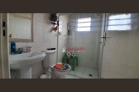 4_photo/94cef4dad5.2832257cbb3df2c4-ATLAS-3442c801-3fdc-4872-a51c-cc6d4e40c43f.jpg de casa à venda com 3 quartos, 125m² em Jardim Adriana, Guarulhos