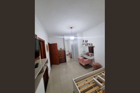 19_photo/94cef4dafb.ce0e127f29cc1409-ATLAS-4a950f43-0212-428a-9dde-eb949c0836eb.jpg de casa à venda com 5 quartos, 450m² em Jardim Adriana, Guarulhos