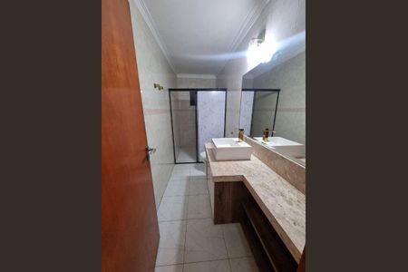 8_photo/94cef4dafb.ce0e127f29cc1409-ATLAS-d381250b-ceb7-4108-9fa7-ca4fd3d41a9a.jpg de casa à venda com 5 quartos, 450m² em Jardim Adriana, Guarulhos