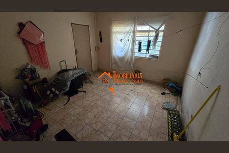 7_photo/94cef4db03.46ae6cbe0761d4fa-ATLAS-81fa5355-fefd-4429-ae32-972cd949a06d.jpg de casa à venda com 5 quartos, 250m² em Jardim Adriana, Guarulhos