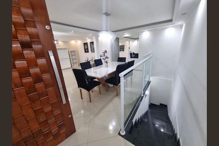 10_photo/94cef4db2f.9f73e101bd22bb98-ATLAS-79afbe66-581d-49e0-bf59-085fd04c6294.jpg de casa à venda com 5 quartos, 450m² em Jardim Adriana, Guarulhos