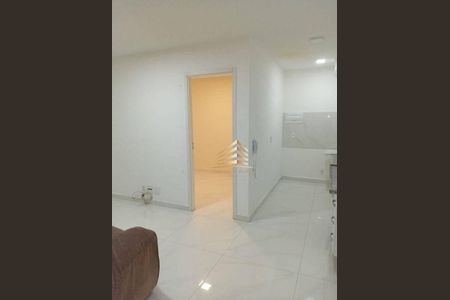 5_photo/94cef4db39.33293d885535e39d-ATLAS-5ff67f30-35a8-453a-8ce2-ae7ca04ec7e2.jpg de apartamento à venda com 2 quartos, 43m² em Jardim Adriana, Guarulhos