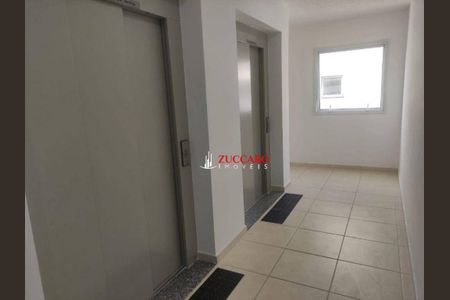 8_photo/94cef4db39.c43e2b5c0d7f2505-ATLAS-587f37ea-0406-423c-9acd-d0d6a923e072.jpg de apartamento à venda com 2 quartos, 43m² em Jardim Adriana, Guarulhos