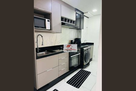 4_photo/94cef4db39.c81ece40439417d7-ATLAS-7a7ebe95-39af-48ee-93ae-14f62f8fb2ea.jpg de apartamento à venda com 2 quartos, 45m² em Jardim Adriana, Guarulhos