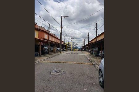 8_photo/94cef4dbad.2d4958fc95e45df4-ATLAS-8ae36b96-1db6-4505-a554-c796570bbe09.jpg de casa à venda com 2 quartos, 110m² em Jardim Adriana, Guarulhos