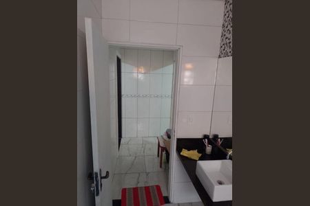 12_photo/94cef4dbe5.94eccd8fc9add72f-ATLAS-7aefbfde-f9d1-44e4-b47f-3c79a19828f3.jpg de casa à venda com 2 quartos, 250m² em Jardim Diogo, Guarulhos