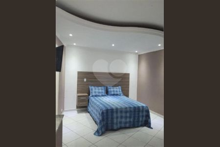 2_photo/94cef4dc2b.d064f87ba2f4a60c-ATLAS-0fa21aea-d120-4d1a-a64a-8ffed3460977.jpg de casa à venda com 3 quartos, 300m² em Vila Bremen, Guarulhos