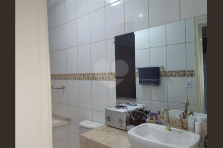 5_photo/94cef4dc2b.d064f87ba2f4a60c-ATLAS-39619b41-3778-400a-ae27-2dc785868e11.jpg de casa à venda com 3 quartos, 300m² em Vila Bremen, Guarulhos