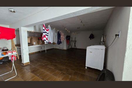 11_photo/94cef4dddf.59b9fa3339c8dcb8-ATLAS-f9538d4a-d011-47a7-8300-1857d4b1c0f7.jpg de casa à venda com 4 quartos, 250m² em Vila Bremen, Guarulhos