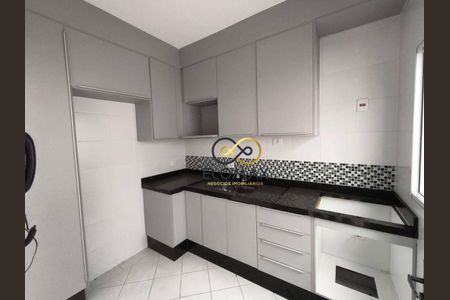 5_photo/94cef4e07b.ca8a908fd468d9c8-ATLAS-87666f6d-041d-4f77-b893-c8333f2425d5.jpg de casa de condomínio à venda com 3 quartos, 81m² em Centro, Guarulhos