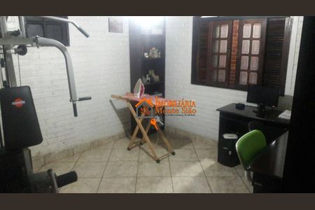 10_photo/94cef4e431.b40eab7aa8b169c8-ATLAS-bc141d80-ca67-408f-b130-b0e1e459bf59.jpg de casa à venda com 4 quartos, 125m² em Jardim Rosa de Franca, Guarulhos