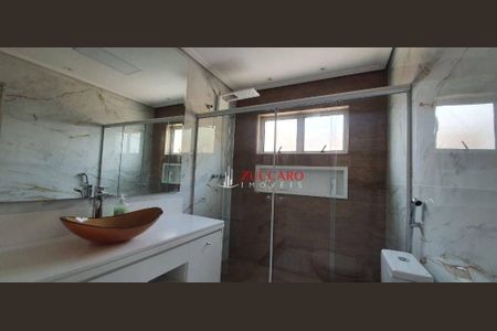 1_photo/94cef4e7c1.6fc7c21c24d33852-ATLAS-084fe75c-30b6-40c9-a143-54cb5e08cde4.jpg de casa à venda com 4 quartos, 374m² em Jardim Valeria, Guarulhos