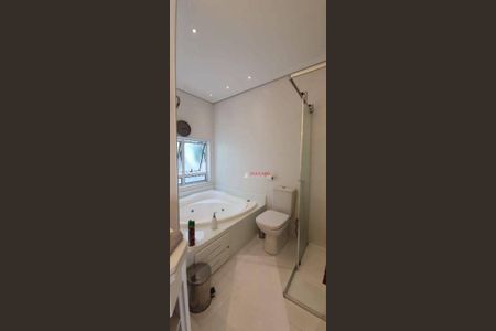 7_photo/94cef4e7c1.6fc7c21c24d33852-ATLAS-a1301398-8d07-46cb-a7e4-512e09646b9e.jpg de casa à venda com 4 quartos, 374m² em Jardim Valeria, Guarulhos