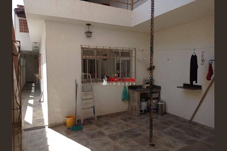 3_photo/94cef4e89b.e9dc27a63aa2dddc-ATLAS-146519e2-6c7a-4cd0-b203-cb5d91be91e0.jpg de casa à venda com 2 quartos, 300m² em Jardim Rosa de Franca, Guarulhos