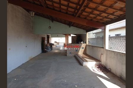 4_photo/94cef4e89b.e9dc27a63aa2dddc-ATLAS-3a6fd3e3-6934-48bf-85e5-312d2b689911.jpg de casa à venda com 2 quartos, 300m² em Jardim Rosa de Franca, Guarulhos